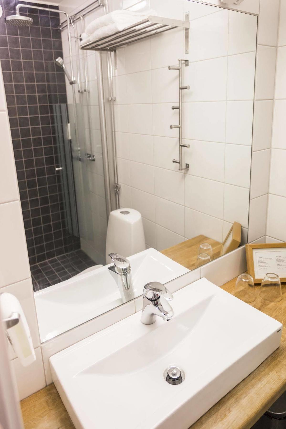 Hotell Lassalyckan Ulricehamn Ngoại thất bức ảnh